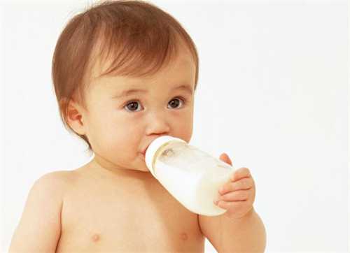 如何宝宝挑选最适合的奶粉？一份详尽的宝宝奶粉选购指南