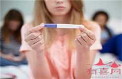 高薪寻找广州代孕妈妈,专家解答：女性阴道出血